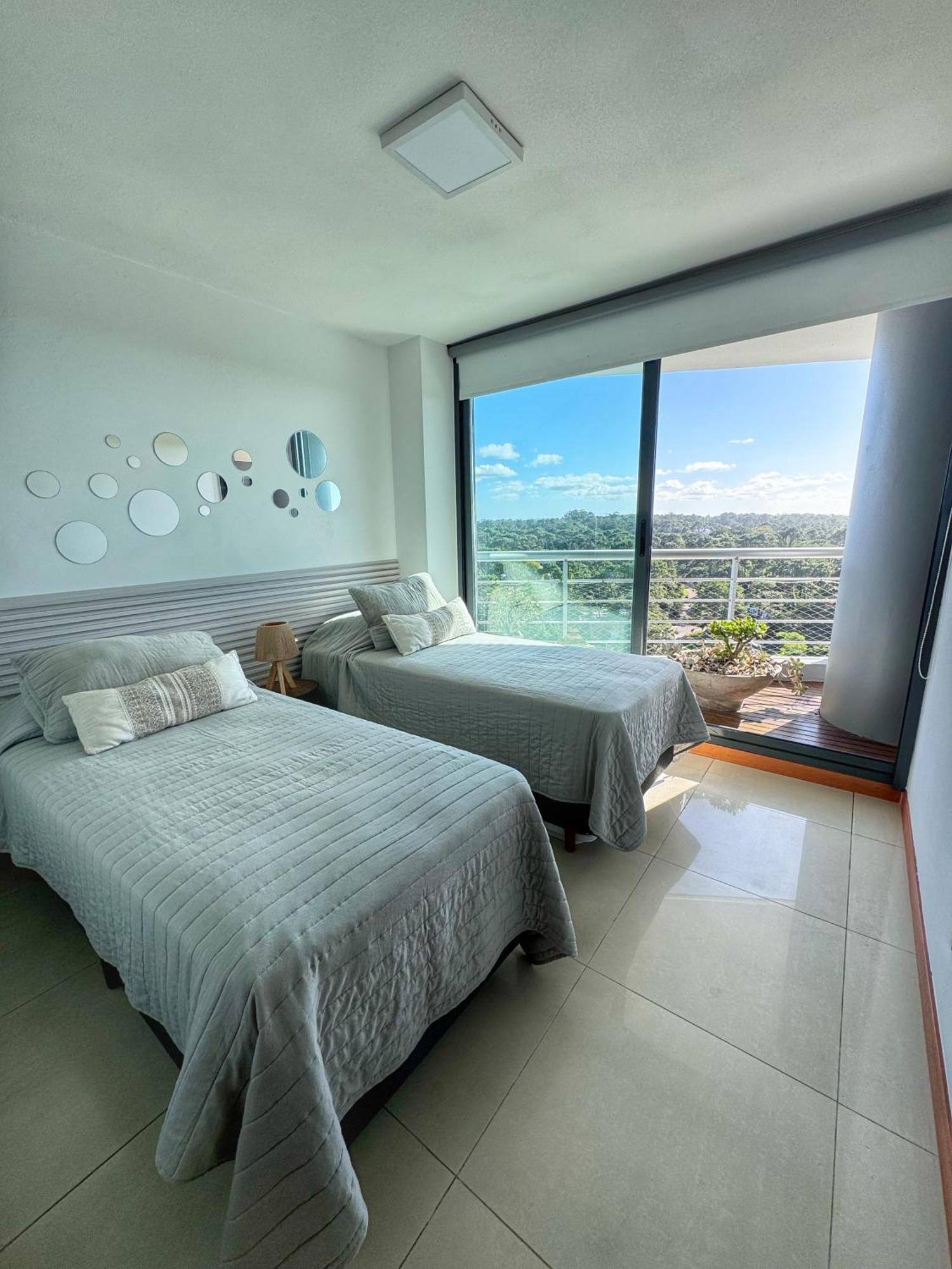 Apartamentos Torre Tressesenta Punta del Este Dış mekan fotoğraf