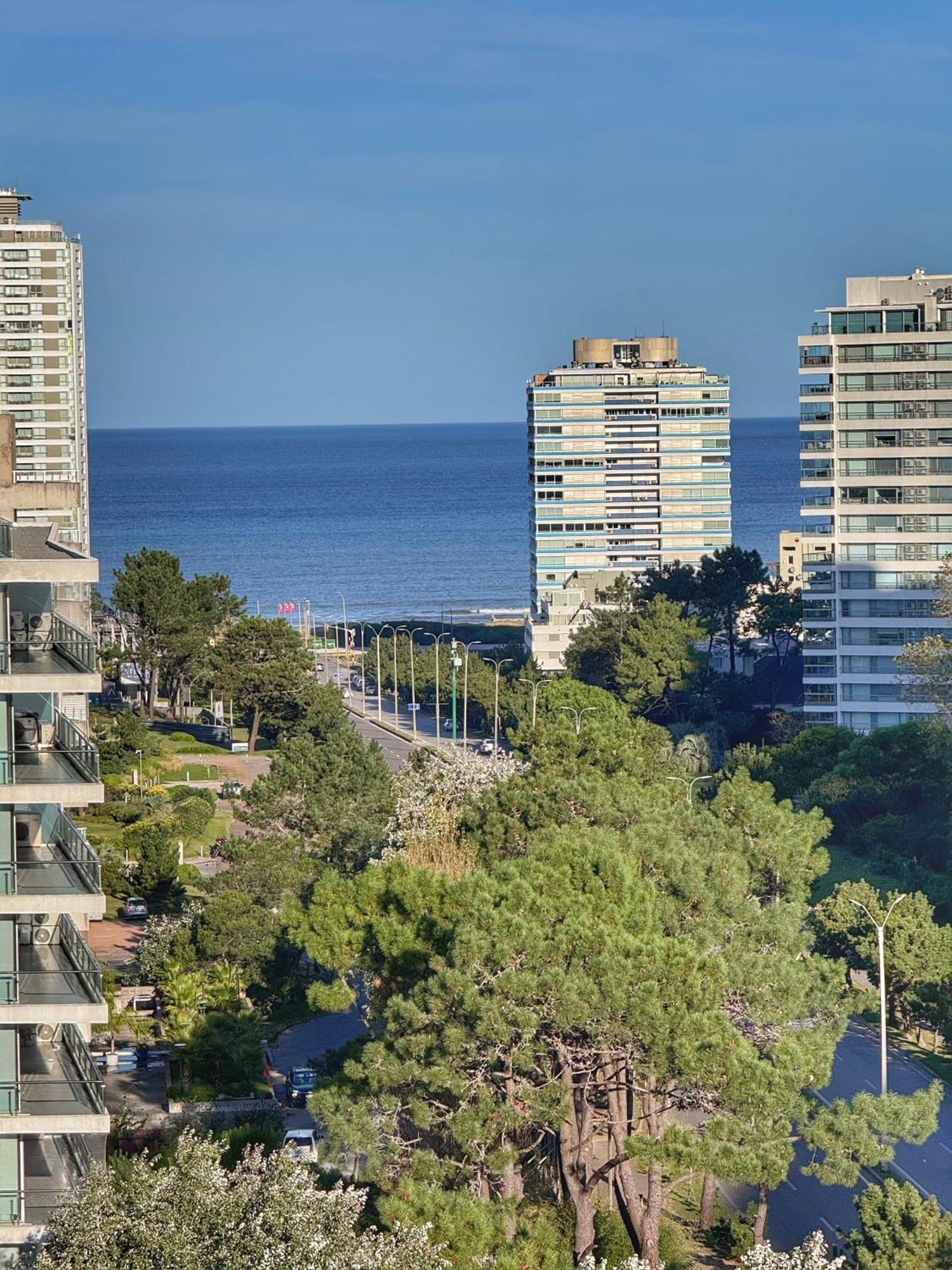 Apartamentos Torre Tressesenta Punta del Este Oda fotoğraf