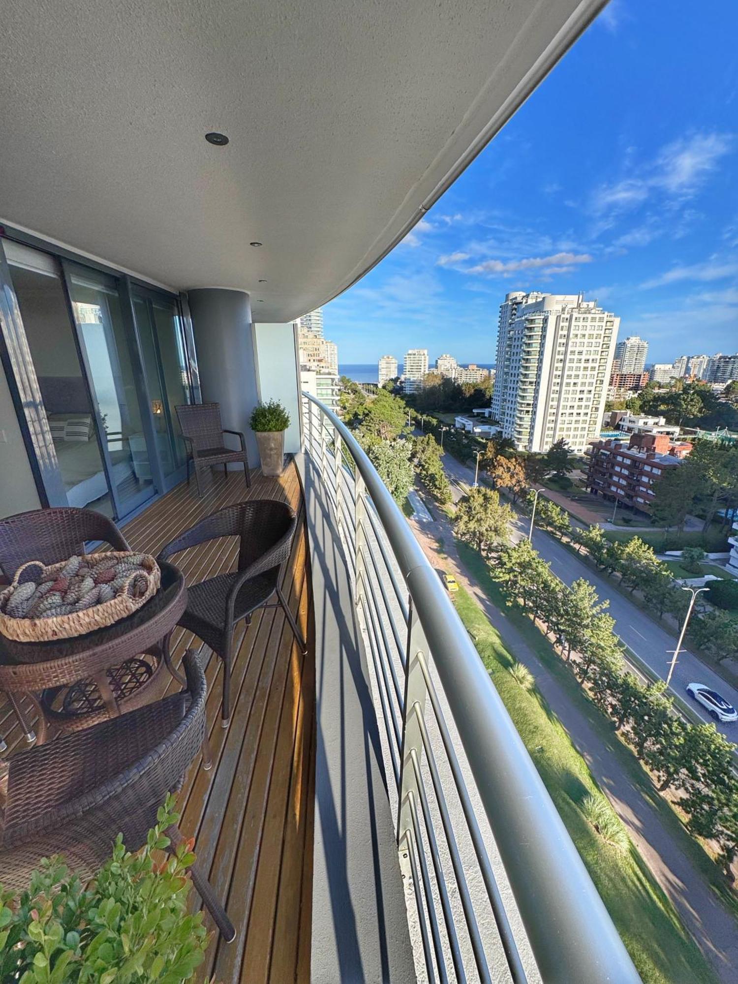 Apartamentos Torre Tressesenta Punta del Este Oda fotoğraf