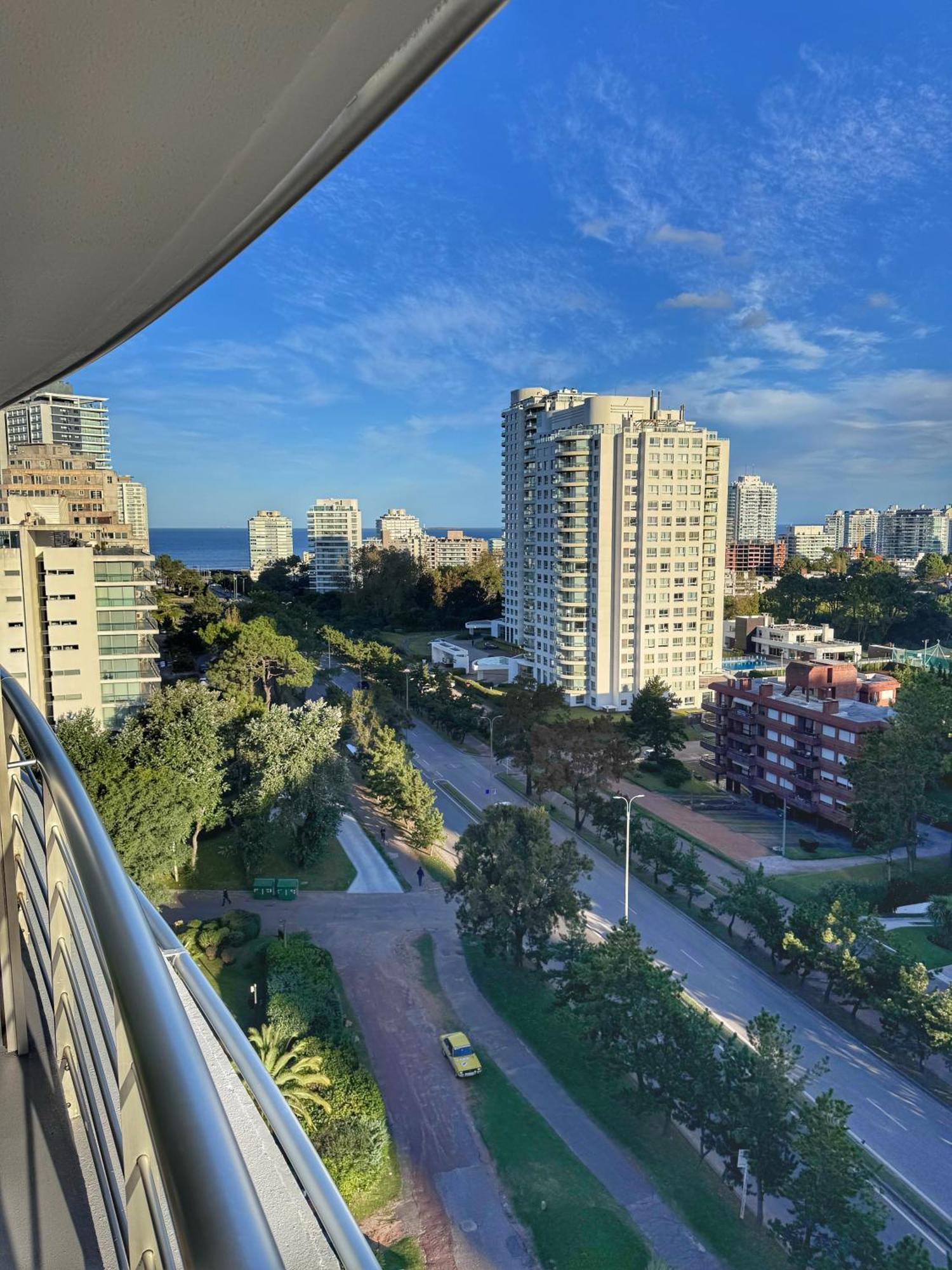 Apartamentos Torre Tressesenta Punta del Este Oda fotoğraf