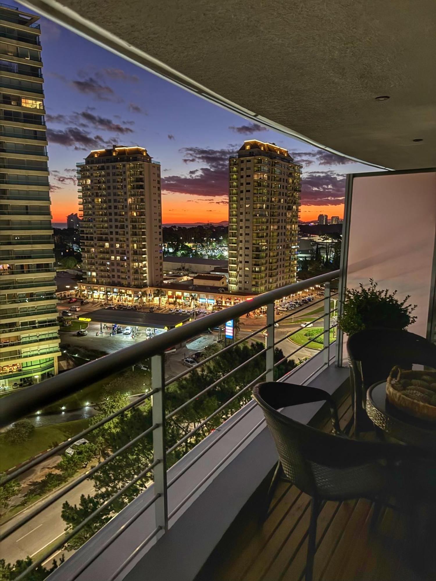 Apartamentos Torre Tressesenta Punta del Este Oda fotoğraf