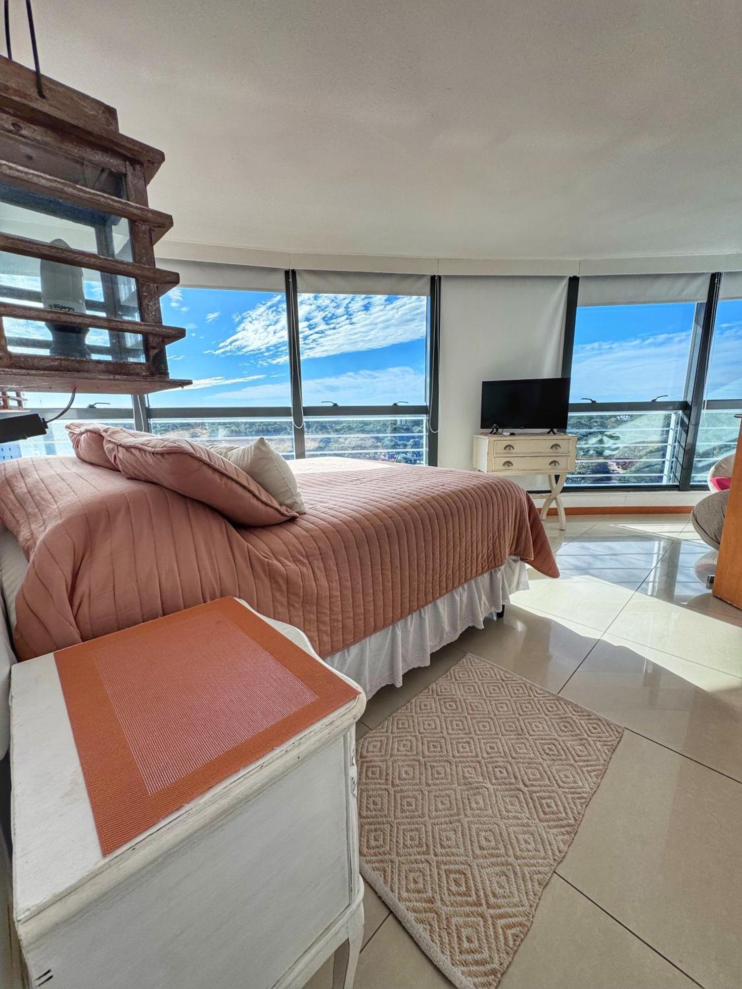 Apartamentos Torre Tressesenta Punta del Este Oda fotoğraf